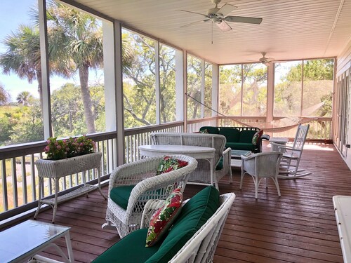 Water Front Edisto with Private Dock 
On Deep Creek overlooking the Ocean