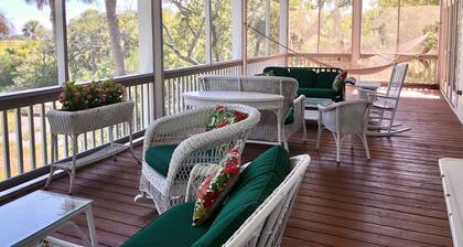 Water Front Edisto with Private Dock
On Deep Creek overlooking the Ocean