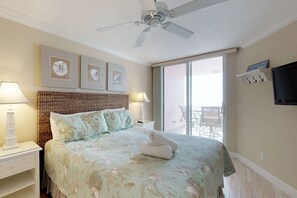 2 bedrooms, iron/ironing board, Internet, bed sheets