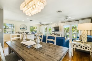 Fernseher, DVD-Player