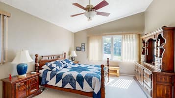 2 bedrooms, iron/ironing board, Internet, bed sheets
