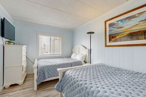 2 dormitorios, tabla de planchar con plancha, Internet y ropa de cama