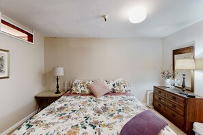 1 غرفة نوم وملاءات أسرّة