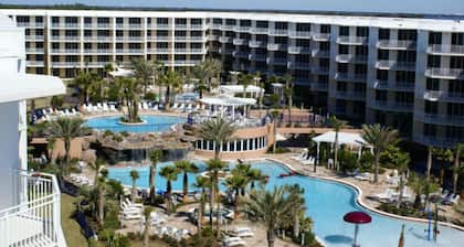 BEACH FRONT! Waterscape A411 SLEEPS 8 OCEAN FRONT! LAZY RIVER!