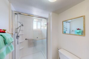 Free toiletries, hair dryer, towels