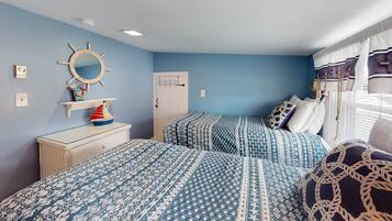 4 chambres, fer et planche Ă repasser, accĂšs Internet, draps fournis