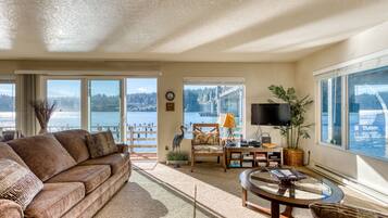 TV, DVD player, books