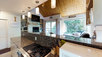 Kühlschrank, Ofen, Herdplatte, Geschirrspüler