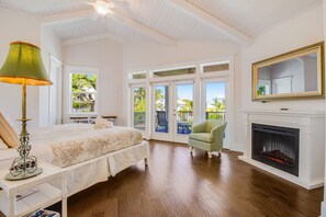 4 عدّة غرف نوم ومكواة/لوح كي وخدمة الإنترنت وملاءات أسرّة