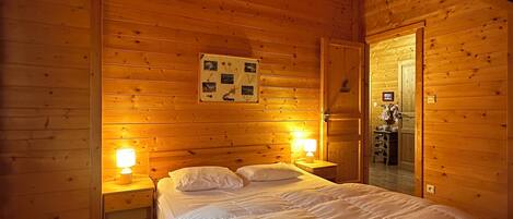 3 chambres, fer et planche Ă repasser, Wi-Fi gratuit