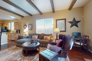 Televisio, takka, DVD-soitin