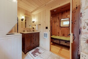 ヘアドライヤー、タオル