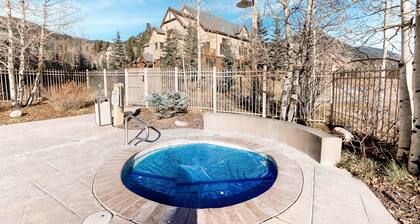 UUSI LUETTELO! Viihtyisä studio, jossa on yhteinen uima-allas, poreallas, sauna ja kuntosali