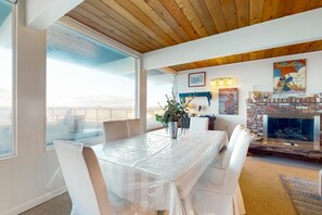 Dining - Bay-front rental with views - across street from beach (Oak Harbor)