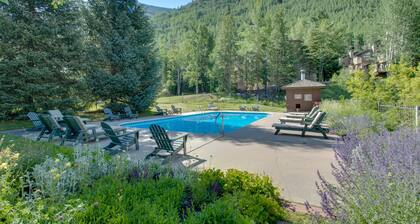 Comfy condo with pool & hot tub - near the lifts & year-round activities