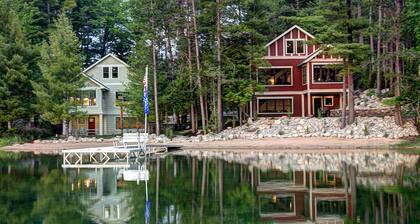 Newly Built Luxury Lakefront Lodge With Sandy Beach,Kayak/SUPs, Dock