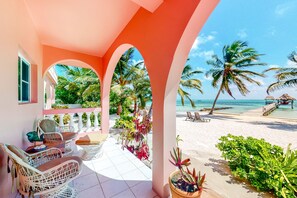 Terrace/patio - Romantic beachfront getaway with ocean views, pool, WiFi & partial AC (San Pedro)