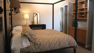 2 soveværelser, skrivebord, strygejern/strygebræt, gratis Wi-Fi