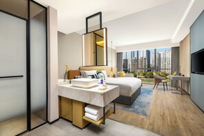 Habitación estándar, 1 cama de matrimonio grande, vistas al lago | Ropa de cama de alta calidad y caja fuerte