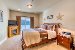 1 多间卧室、熨斗/熨衣板、上网接入、床单