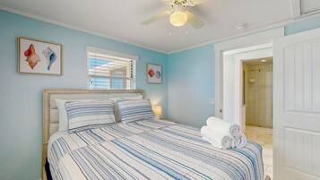 2 bedrooms, iron/ironing board, Internet, bed sheets