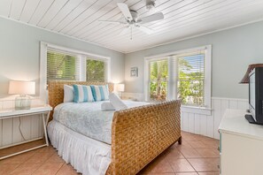 3 sovrum, strykjärn/strykbräda, internet och sängkläder