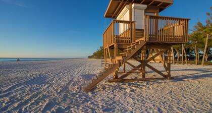 Island villa with heated private pool, tranquil courtyard, easy beach access