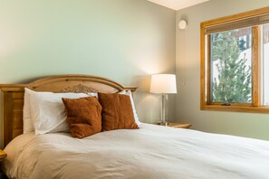 3 Schlafzimmer, Bügeleisen/Bügelbrett, Internetzugang, Bettwäsche