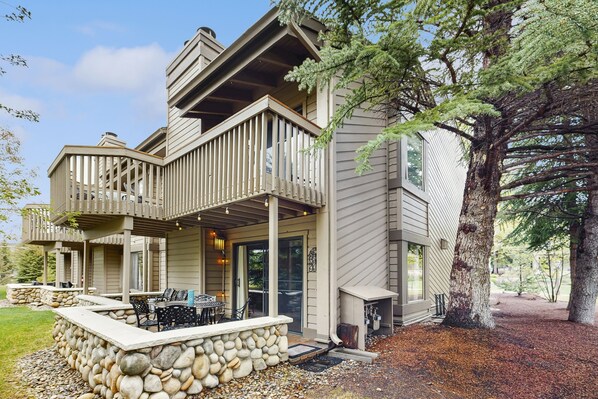 Exterior - Ski-In/Ski-Out Condo on Dollar Mountain with Shared Pool & Hot Tub (Sun Valley)