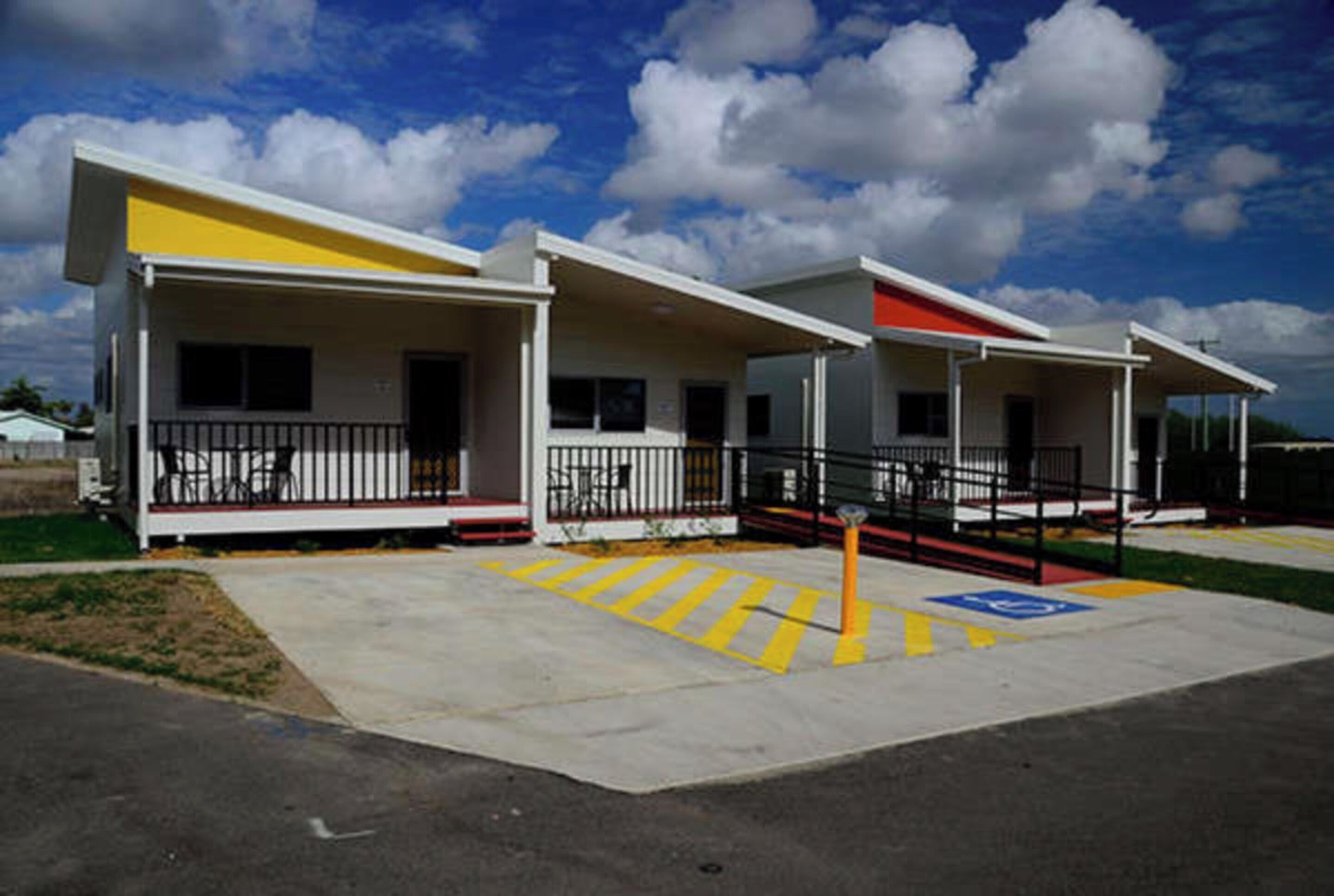 Deluxe 1 Bedroom Access Cabin