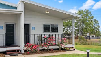 Deluxe 2 Bedroom Cabin
