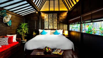 1 bedroom, premium bedding, minibar, in-room safe