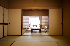 Japanese Style Room, Smoking, Private Bathroom, ROKU-BAN | In-room safe, individually decorated, individually furnished, bed sheets