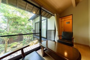 View from room - Yufuin Onsen Tsukanoma (Yufu)