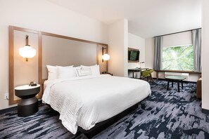 書桌、熨斗/熨衫板、免費嬰兒床、免費 Wi-Fi