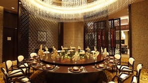 Dining - Crowne Plaza Zhongshan Wing on City (Zhongshan)