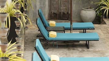 Sun deck