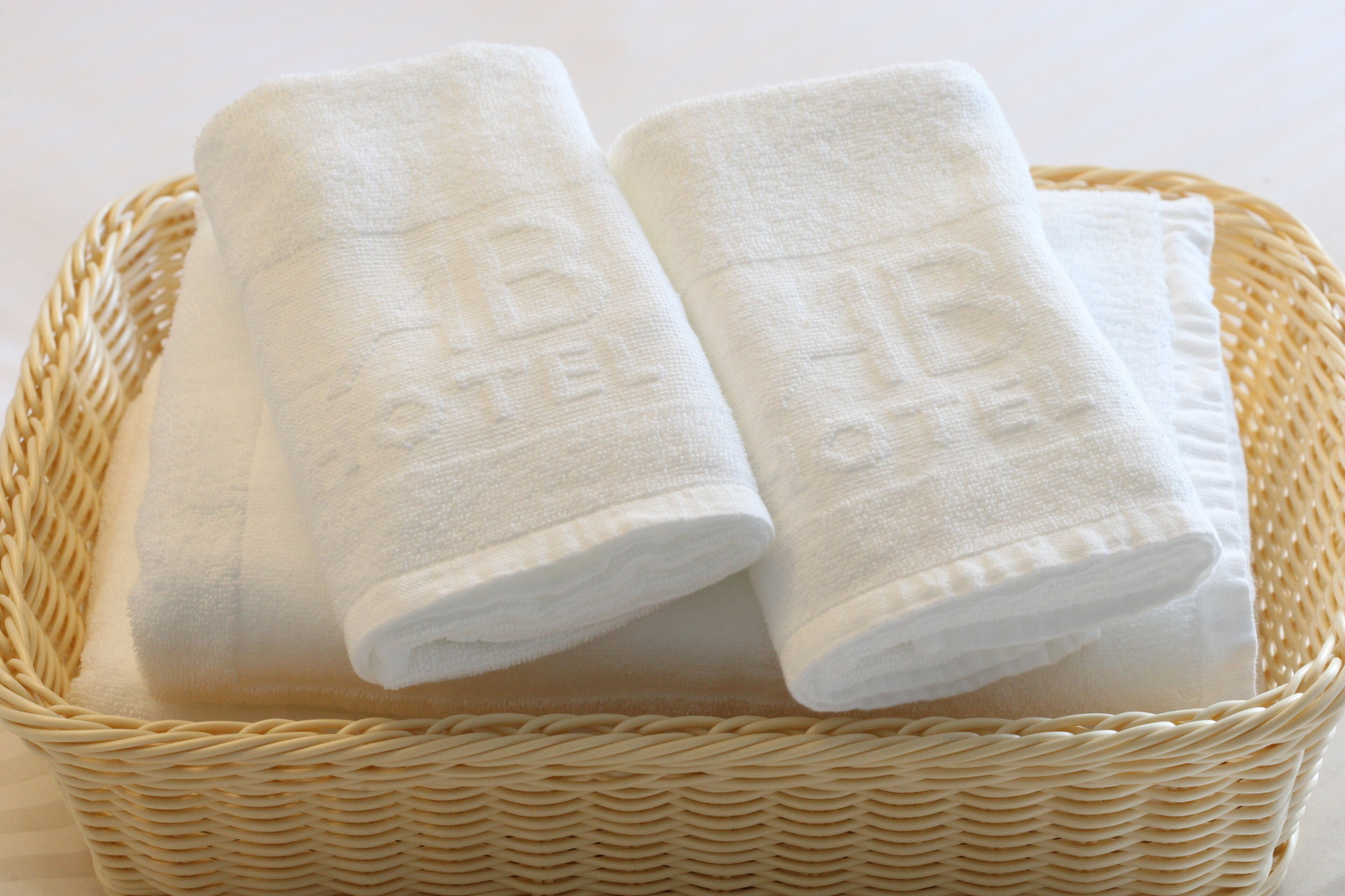 desk, soundproofing, free wifi, bed sheets