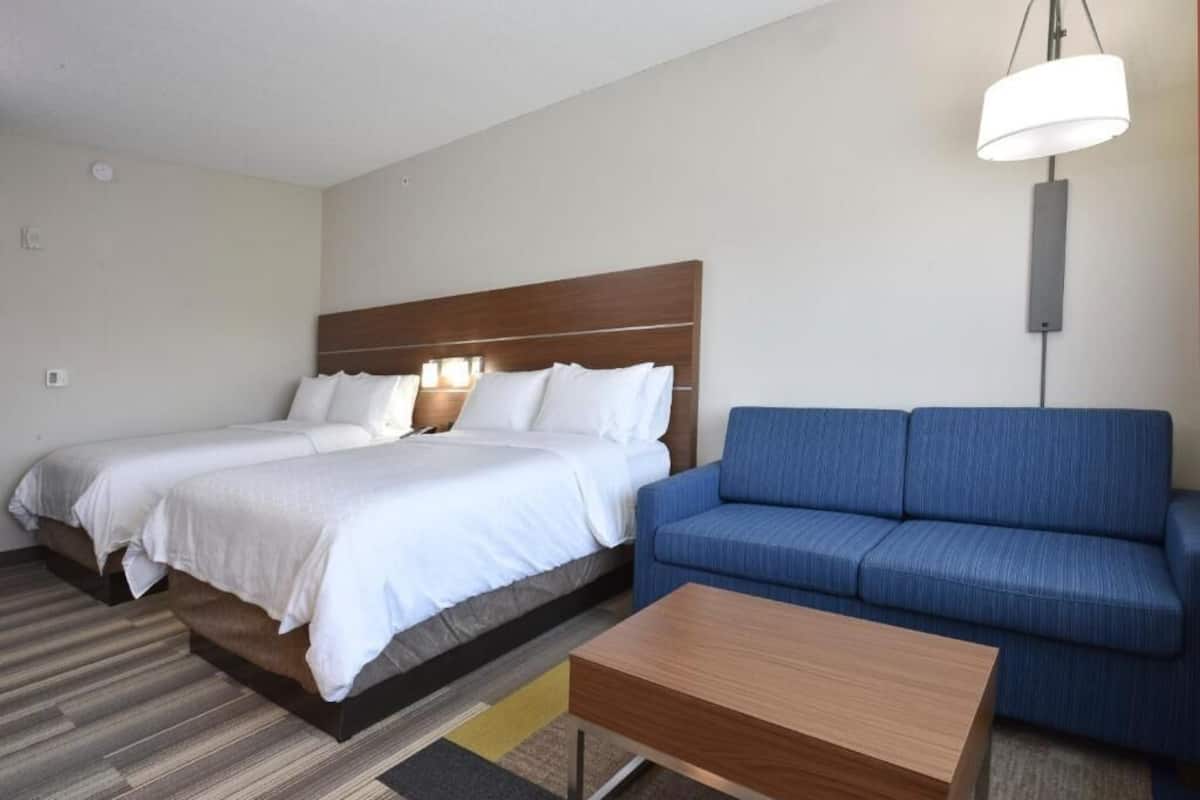 Couette en duvet d'oie, surmatelas, coffres-forts dans les chambres