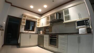 5-Bedroom Villa with Private Pool | Private kitchen | Full-sized fridge, microwave, rice cooker, cookware/dishes/utensils