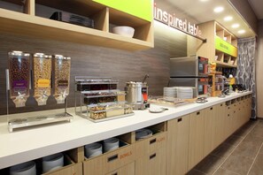 Desayuno continental incluido todos los días