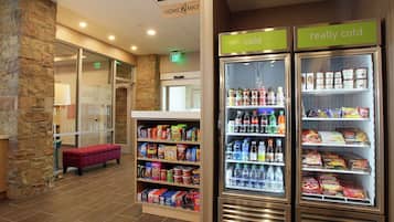 Snack bar