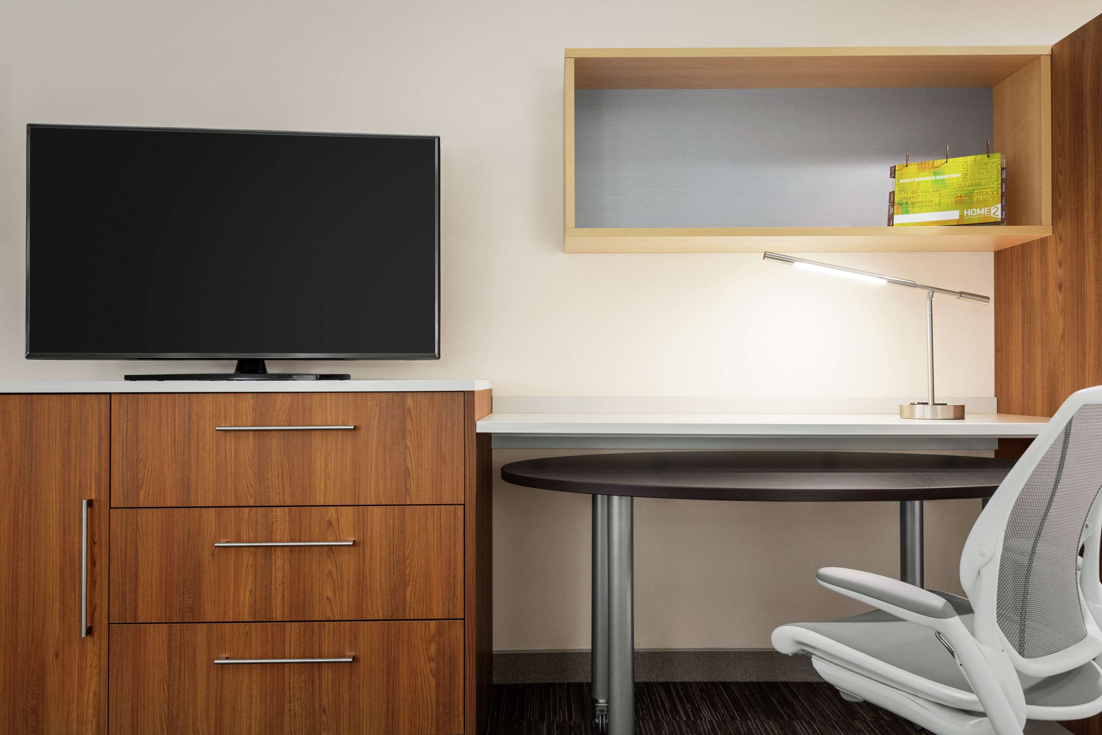 in-room safe, desk, laptop workspace, blackout curtains