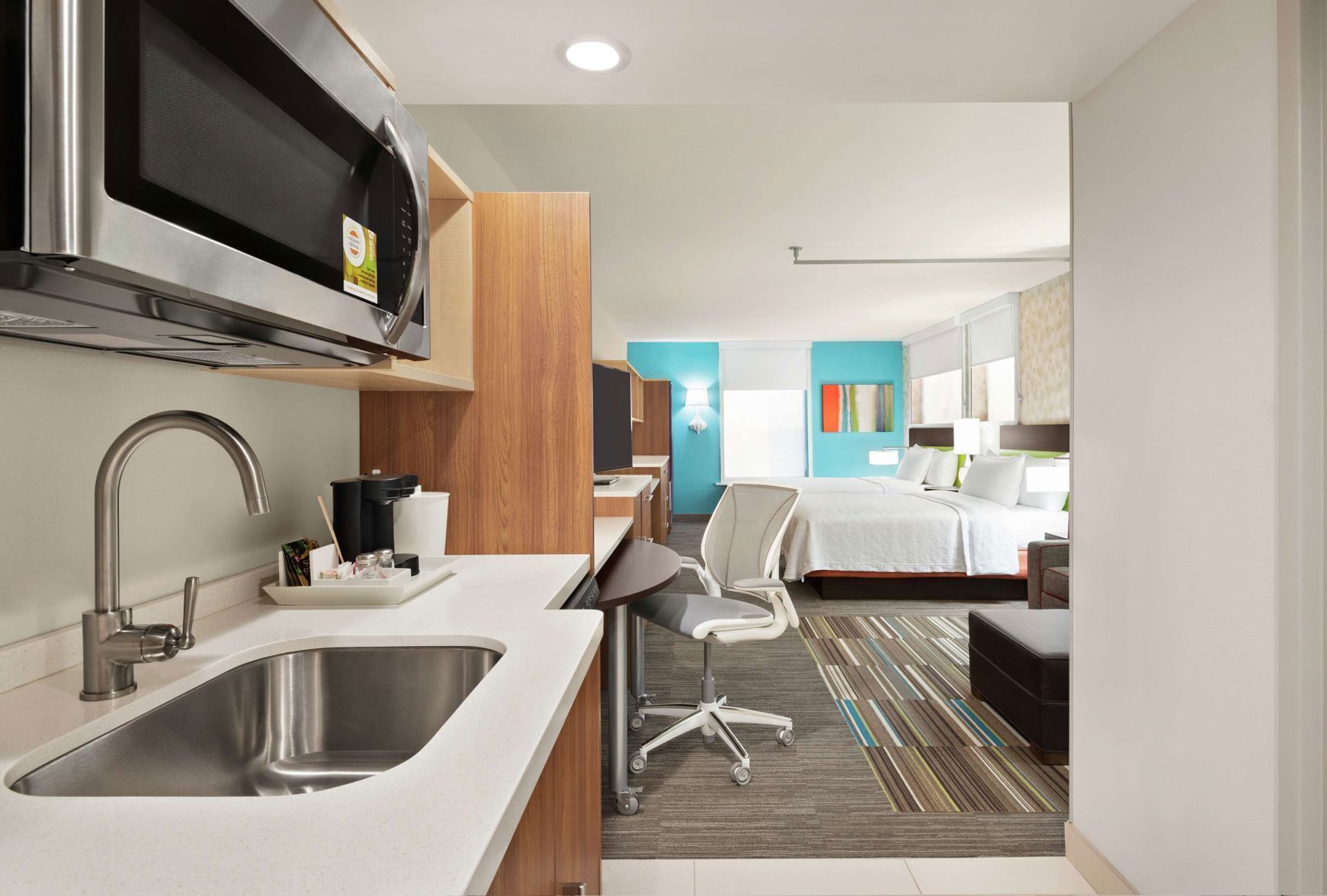In-room safe, desk, laptop workspace, blackout drapes