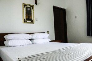 Apartemen | Meja kerja, setrika/meja setrika, dan Wi-Fi gratis