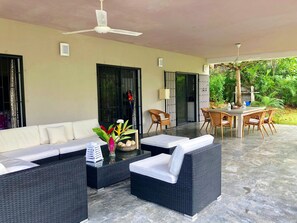 Terrace/patio - La Belle Créole (Las Galeras)