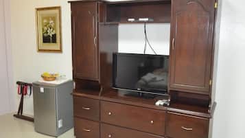 Coffres-forts dans les chambres, Wi-Fi gratuit, draps fournis