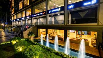 Mặt tiền nơi lưu trú