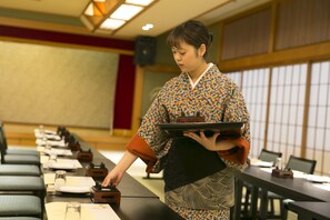 Restaurant - Shikanoyu Hotel (Komono)