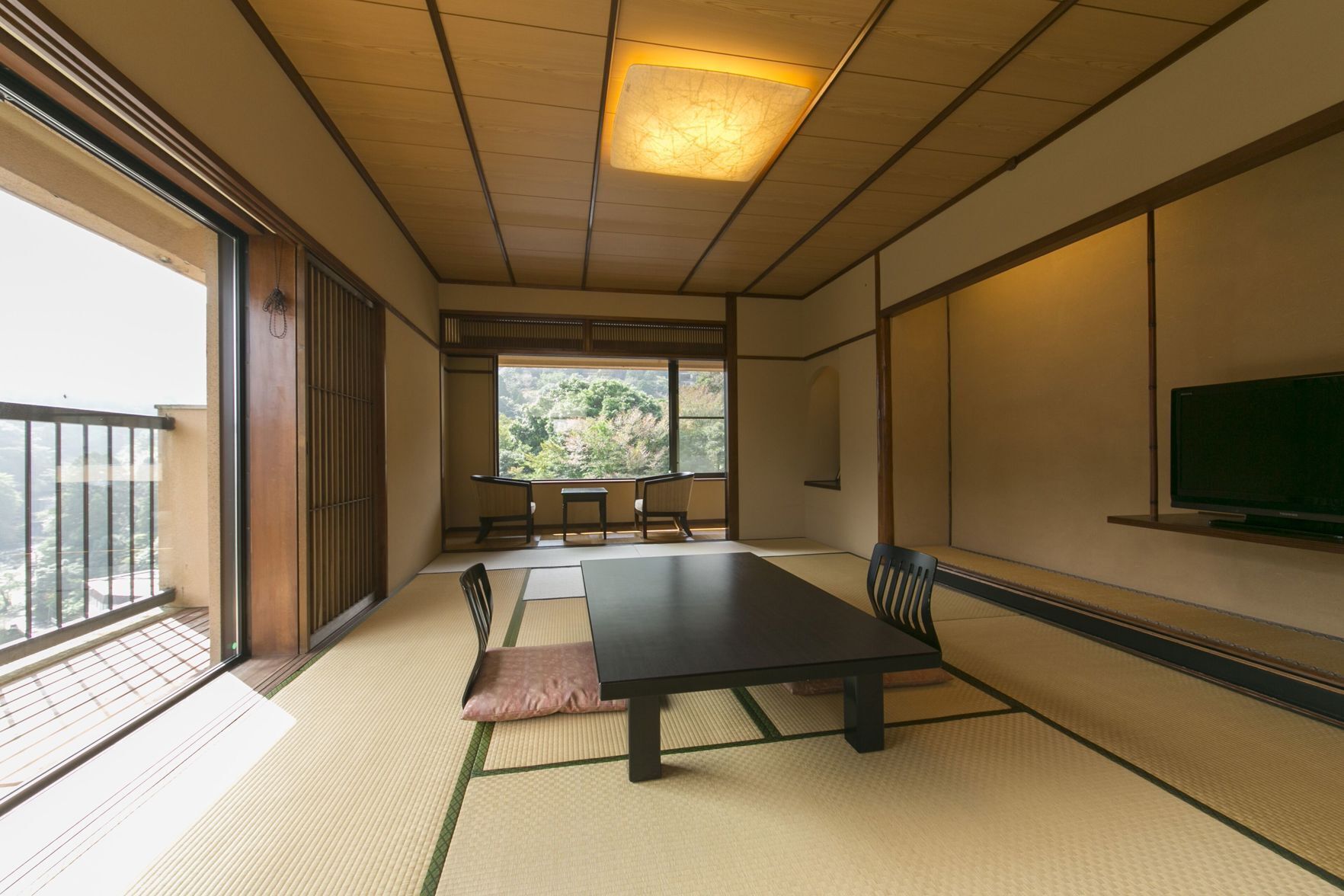 レストラン